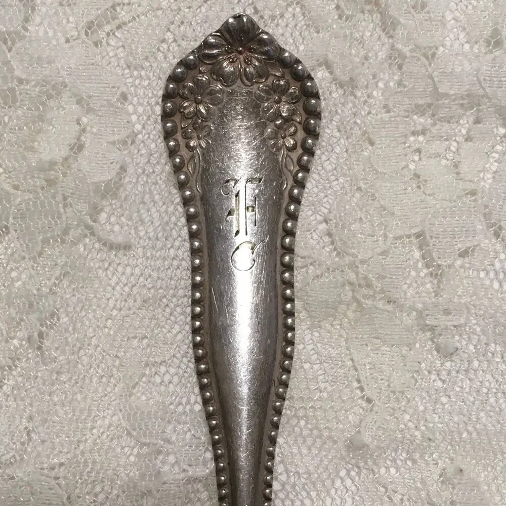 Vintage Rogers Mayflower Serving Fork Ornate Serving Fork 7.5